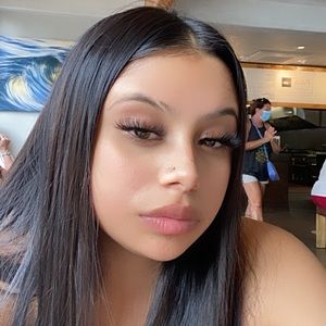 Meet your Posher, Kadince